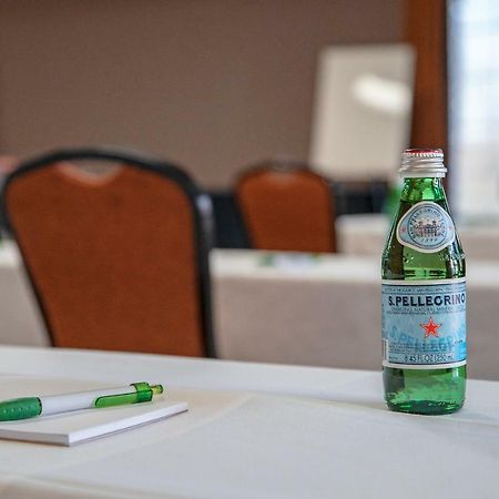 The Stone Castle Hotel & Conference Center Branson Ngoại thất bức ảnh